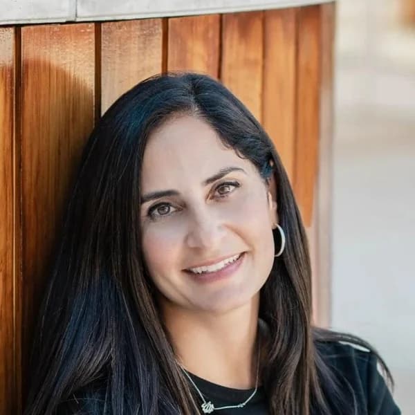 Pardis Mahdavi
