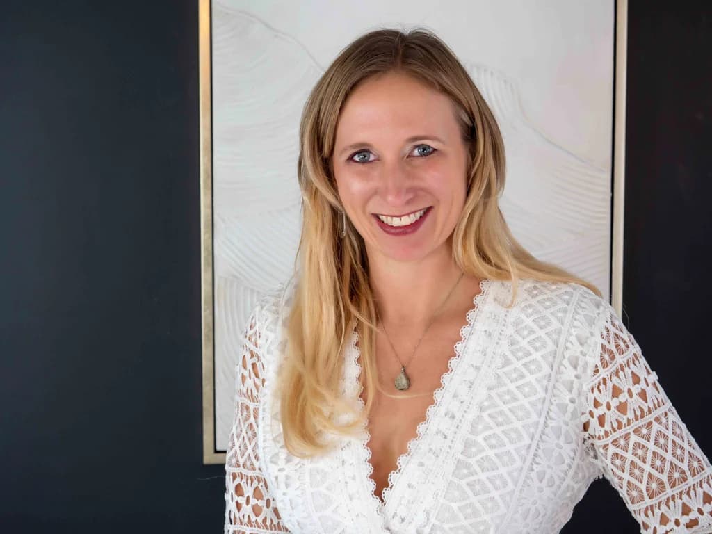 Dr. Diane Mueller