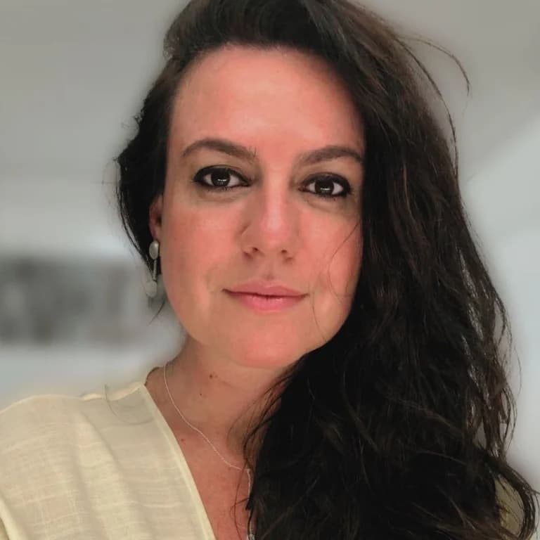Camila Wickbold